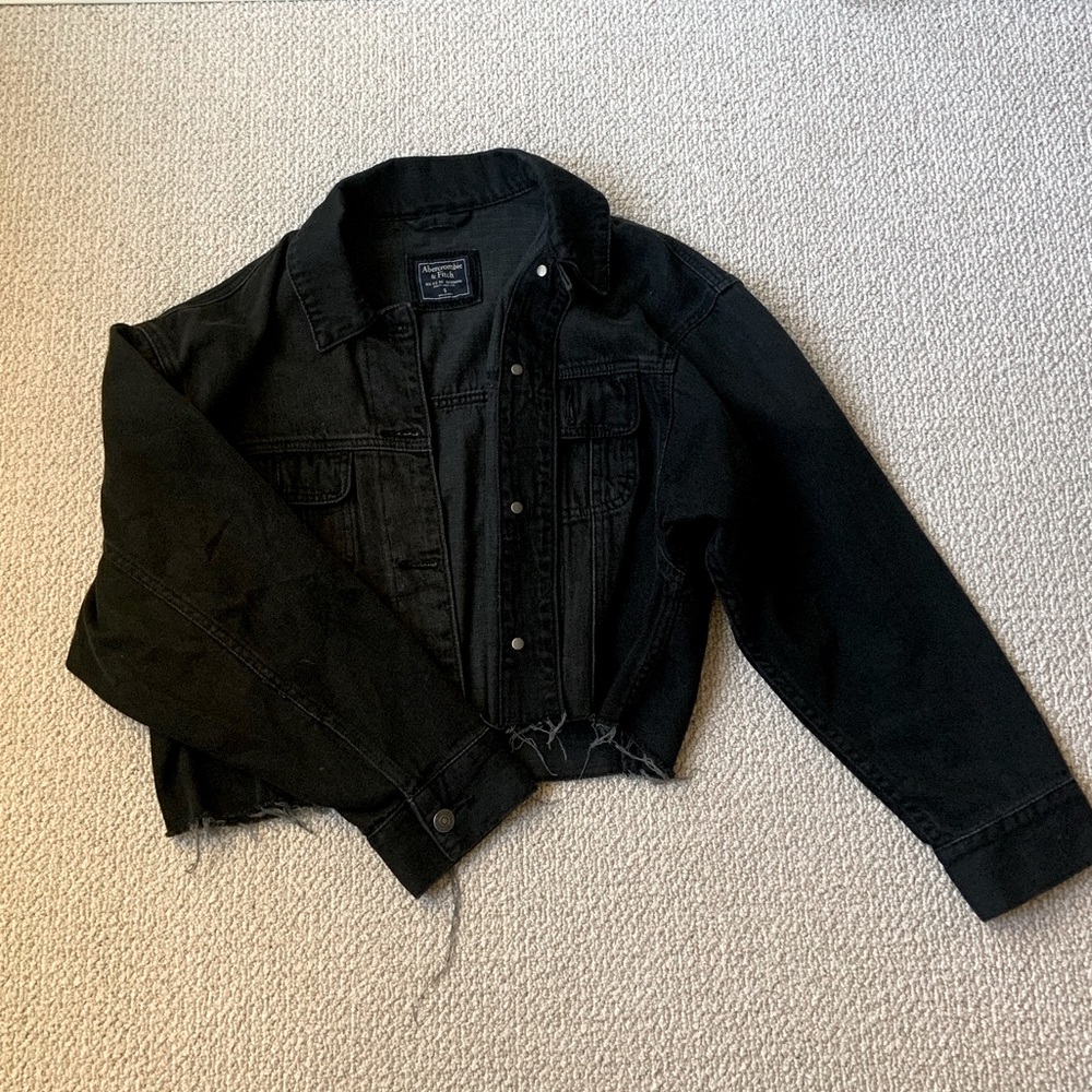 Abercrombie Jean Jacket Size Small